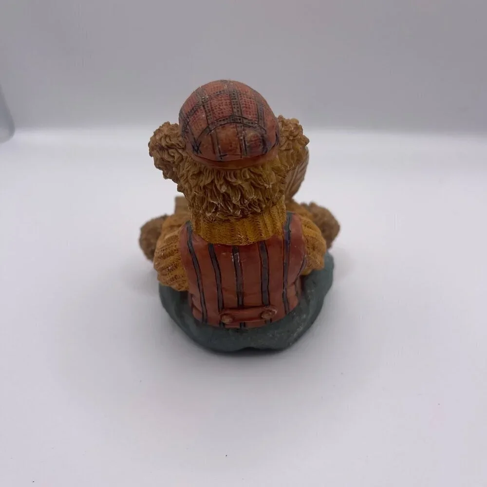 Vintage 1999 Kuddles Korner Bear